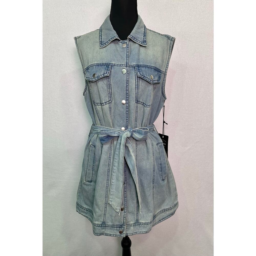 NWT Cavalini Light Wash Denim Sleeveless Belted Denim Shirt Dress Size Medium - Picture 2 of 11